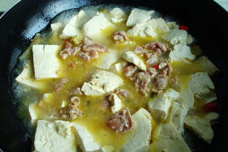 酸辣肉片豆腐汤