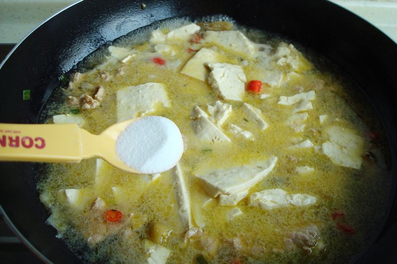 酸辣肉片豆腐汤