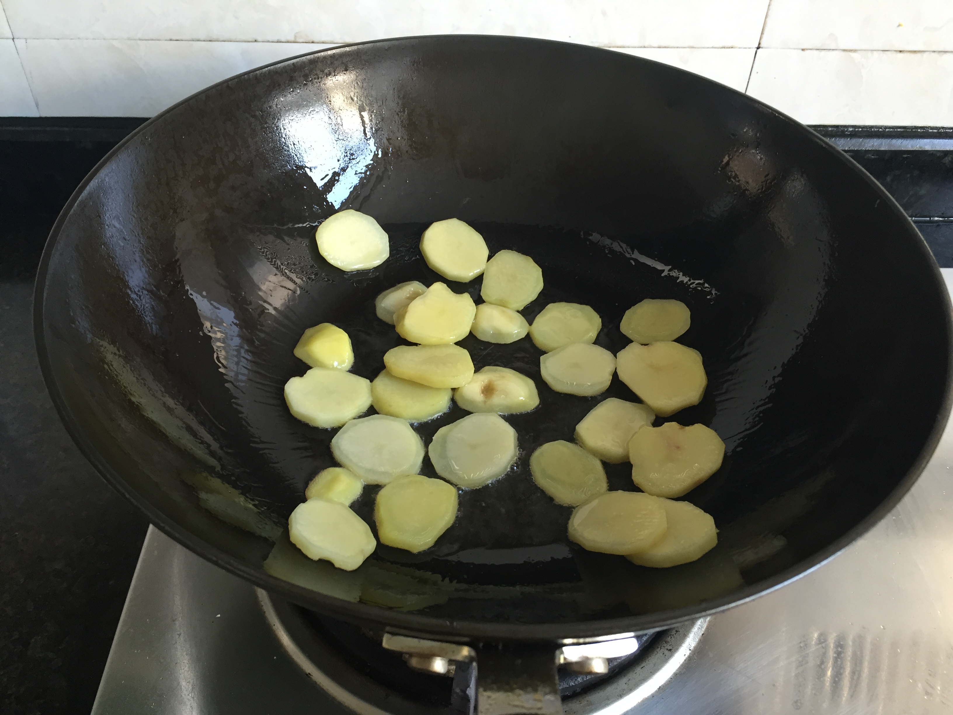 干锅土豆鸭头