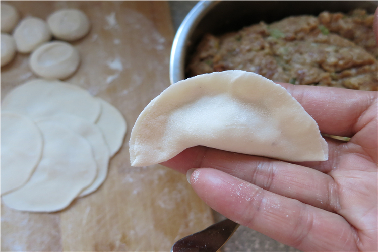 莲藕猪肉水饺