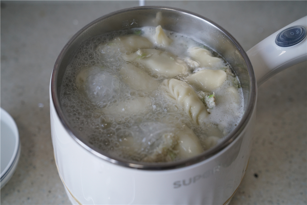 银鱼鲜肉汤饺