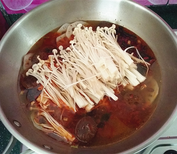 什锦肥牛煲