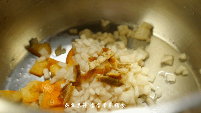 陈皮雪梨金桔饮