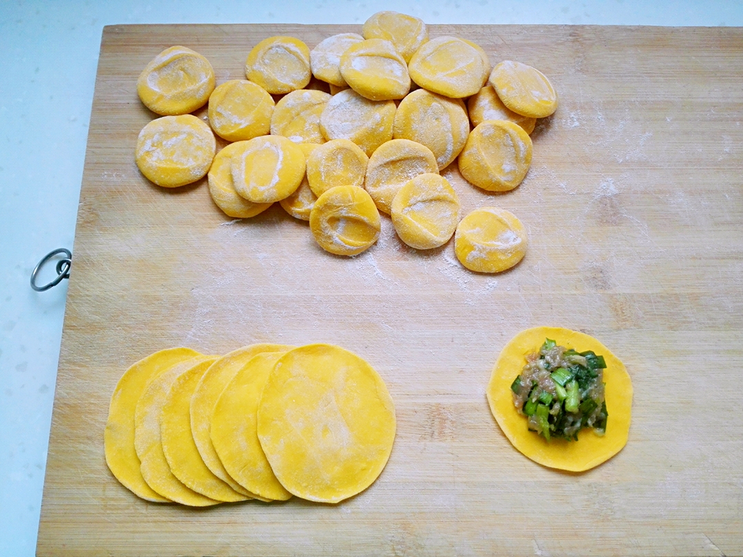 黄金韭菜饺