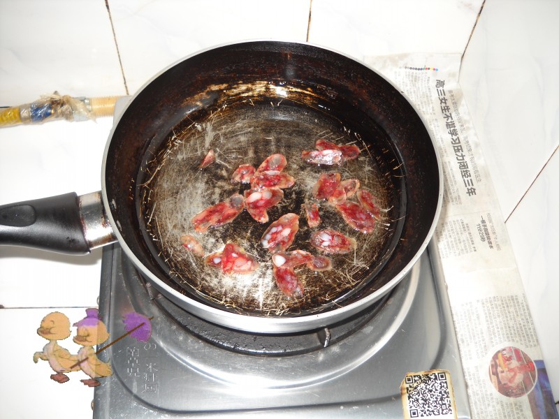 茼蒿炒香肠