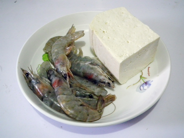 虾仁烧豆腐