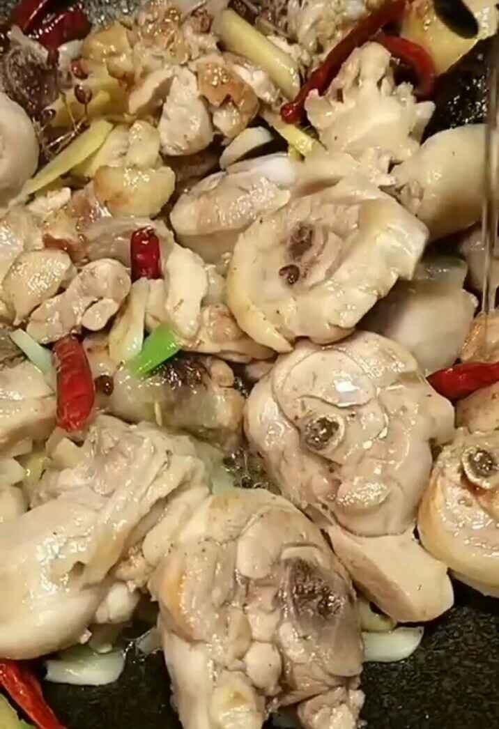 黄焖鸡