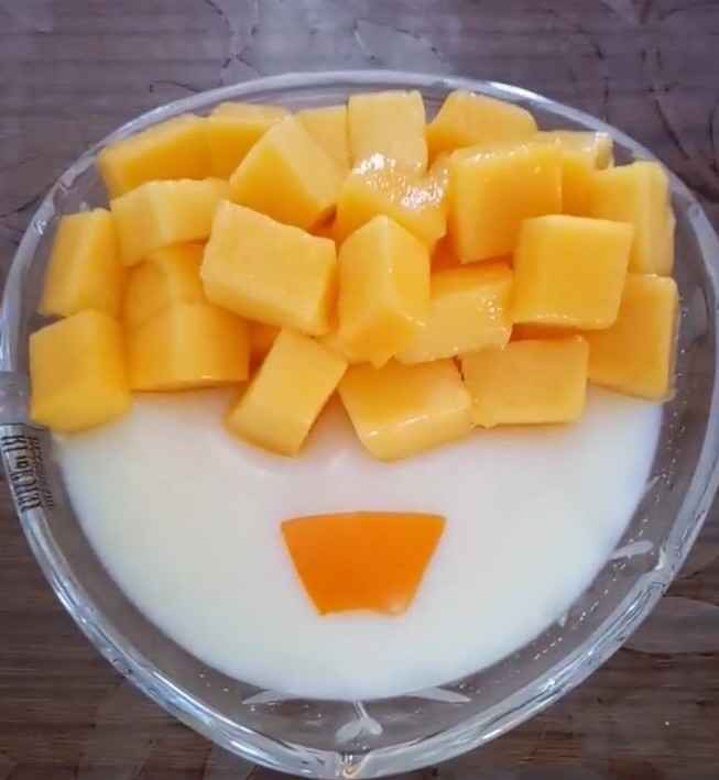 芒果牛奶果冻