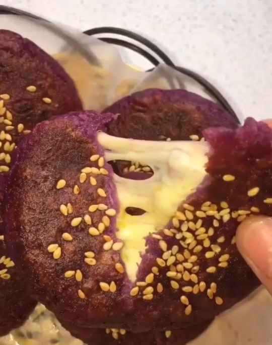 紫薯芝士包