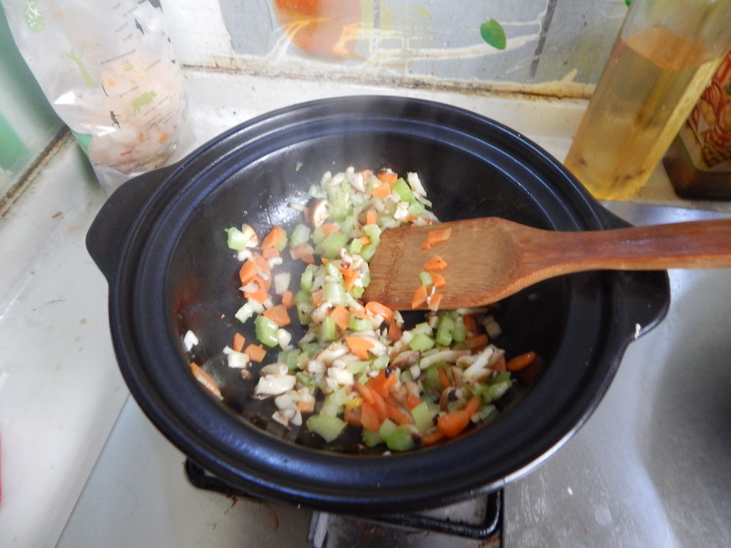 香菇鸡肉肠焗饭