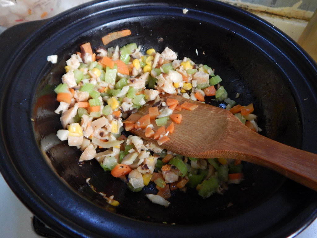 香菇鸡肉肠焗饭