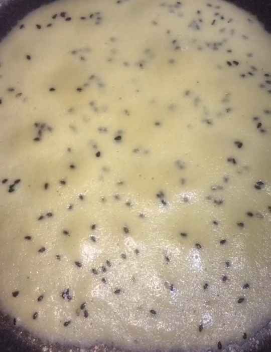 芝麻鸡蛋饼