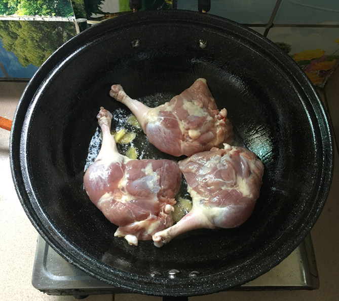 葱香豉油鸭腿