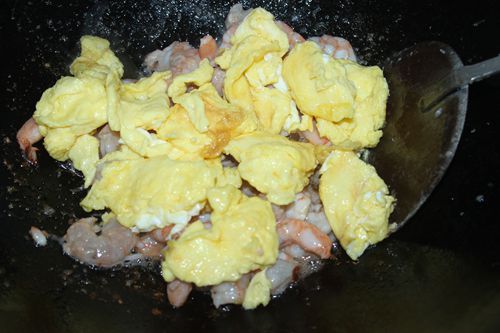 鸡蛋炒虾仁
