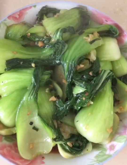 蒜香青菜