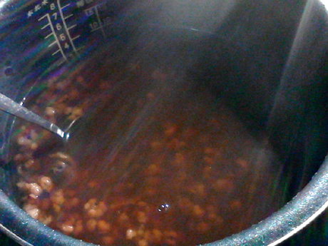 红豆薏米桂圆养颜汤