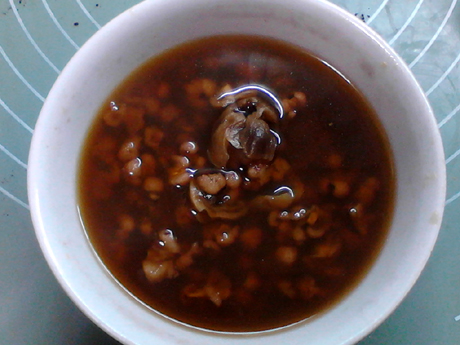 红豆薏米桂圆养颜汤