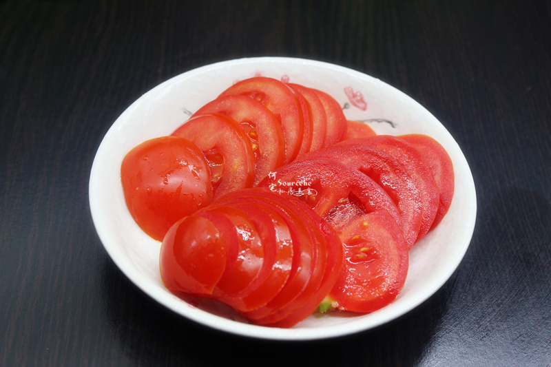 西红柿煮汤圆