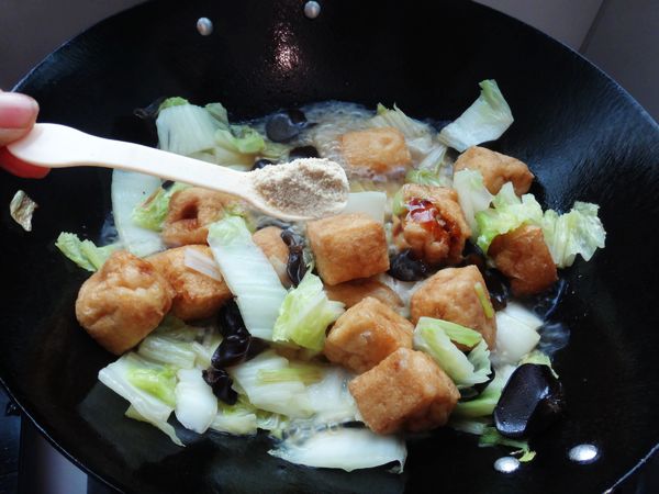 油豆腐烩白菜