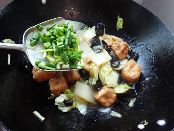 油豆腐烩白菜