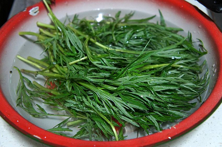 柳蒿芽炒鹅蛋