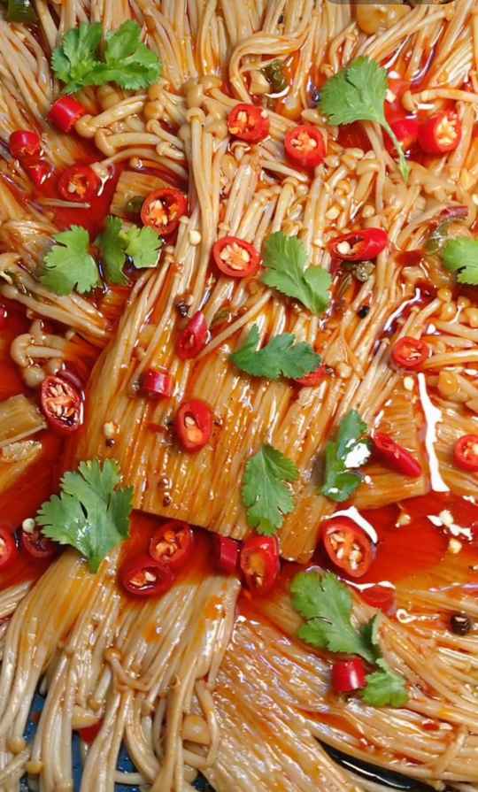 麻辣金针菇