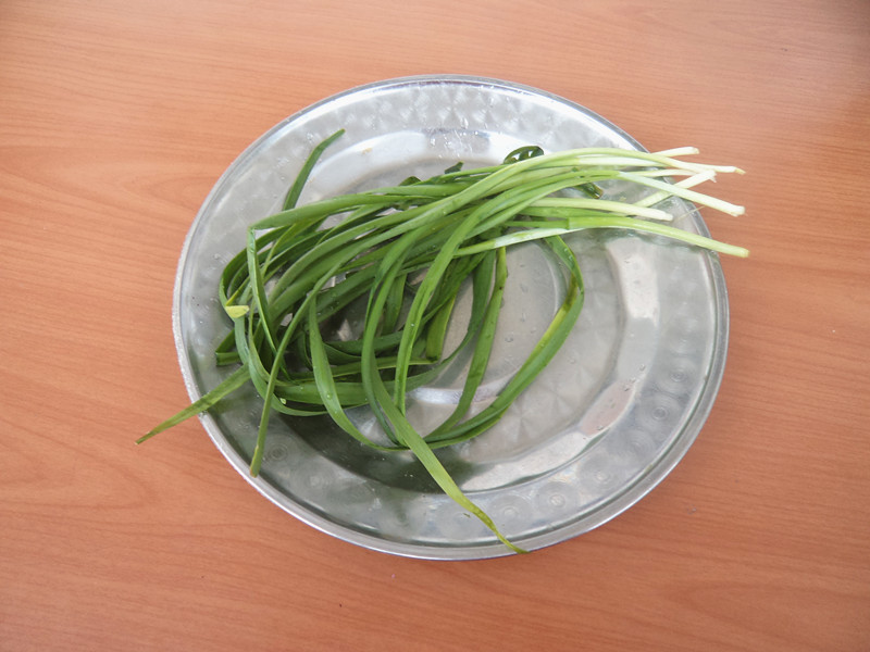 韭菜炒凤尾蘑