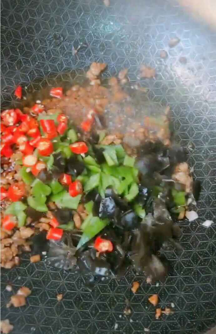 茼蒿肉