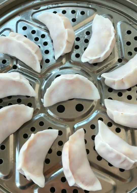 西红柿鸡蛋饺子