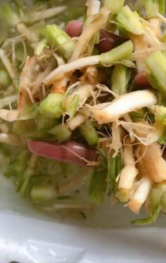 凉拌菜根