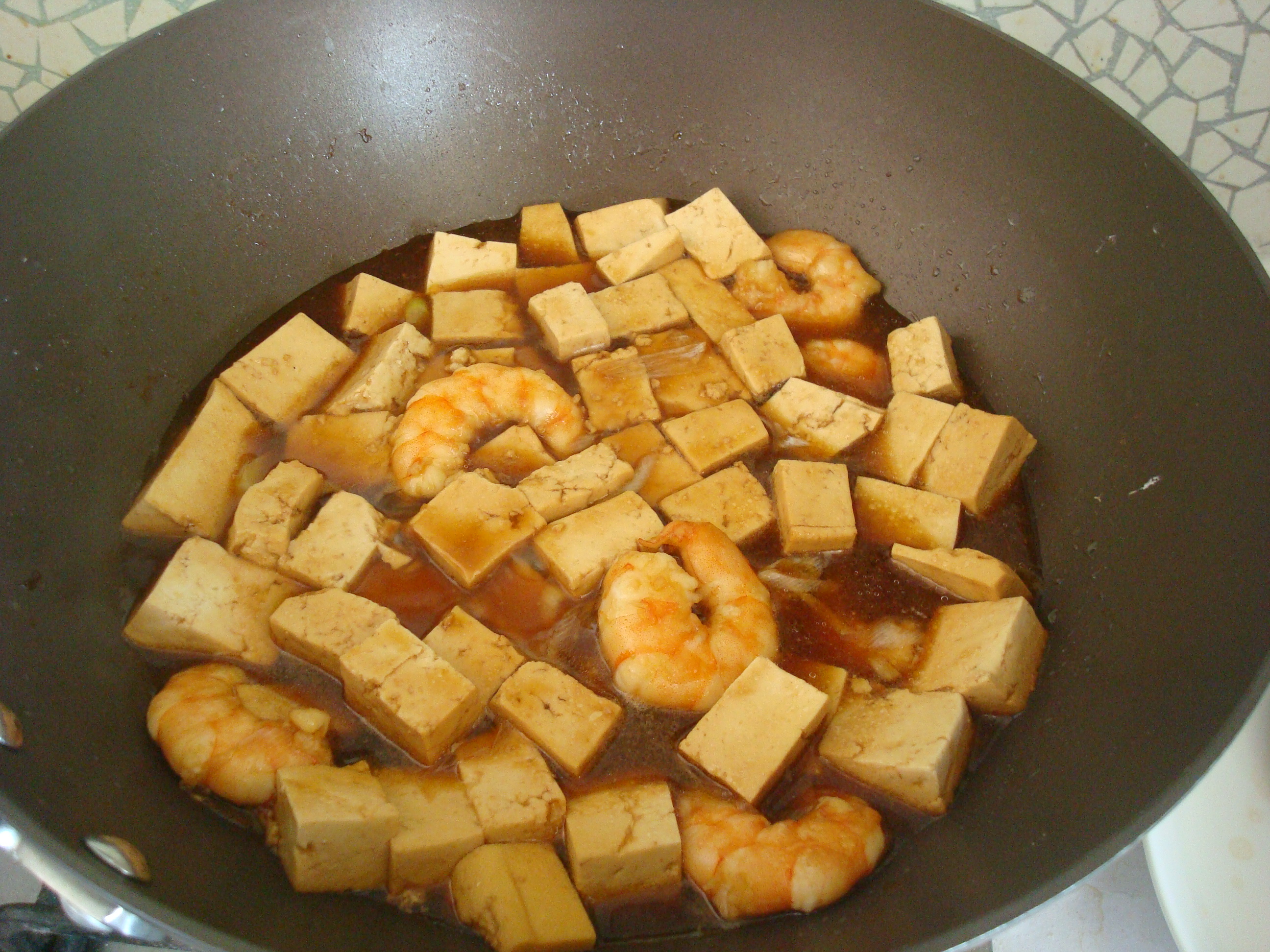 蚝油虾仁炖豆腐