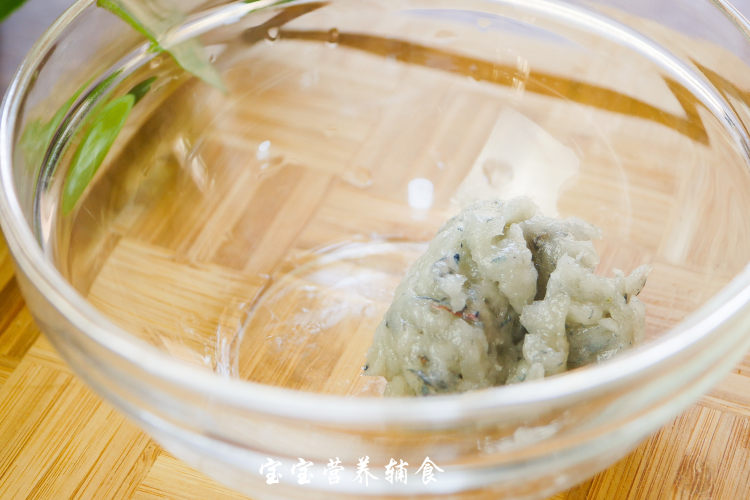 宝宝辅食-白萝卜虾汤
