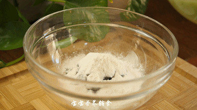 宝宝辅食-白萝卜虾汤