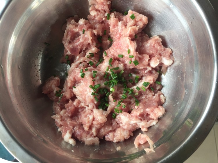 油面筋塞肉烩丝瓜