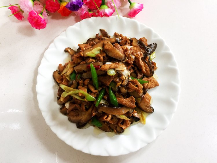 香菇炒肉