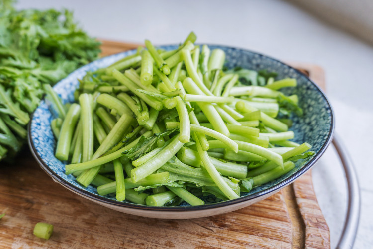 蒜香茼蒿