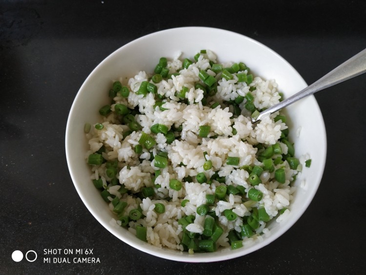 豇豆米饭饼