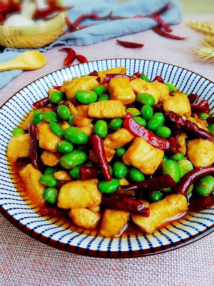 毛豆炒鸡丁