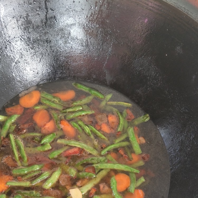 豆角炖腊肉