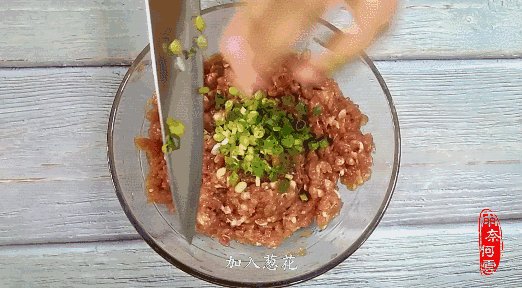 鸡蛋抱饺