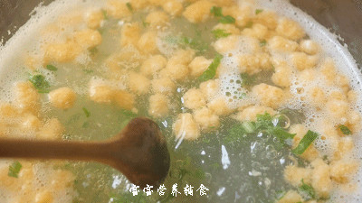 宝宝辅食-蔬菜虾球汤