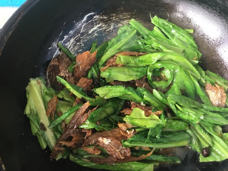 豆豉鲮鱼油麦菜