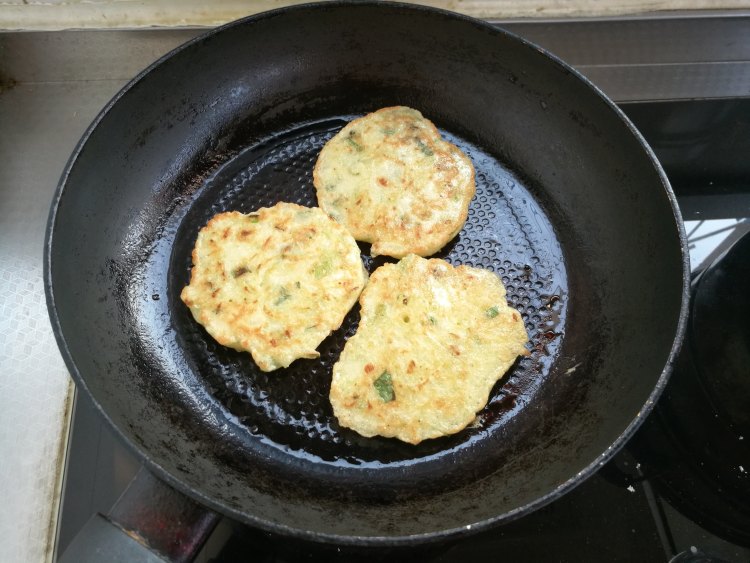 青瓜葱香松饼