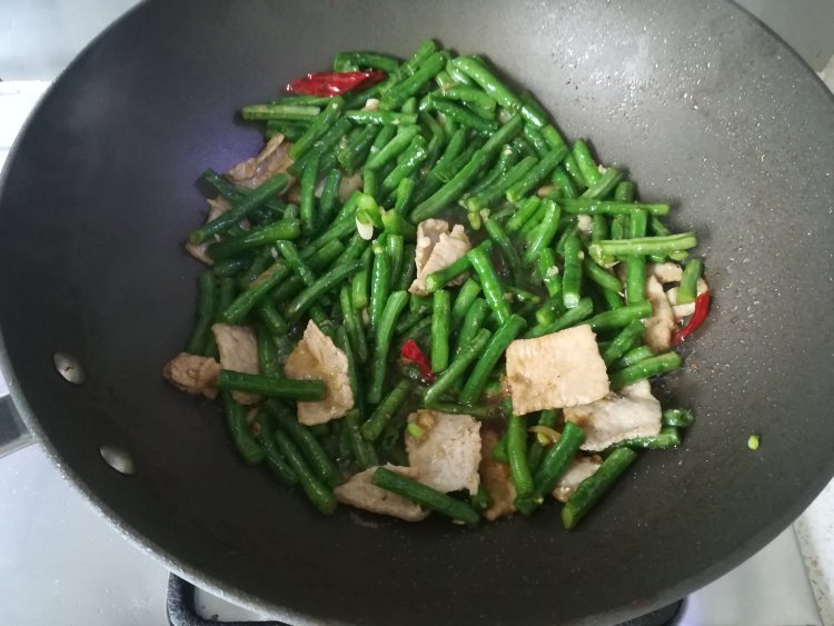 豇豆炒肉片