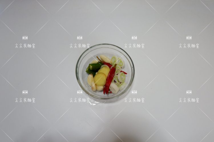 泡椒莲藕鸡翅