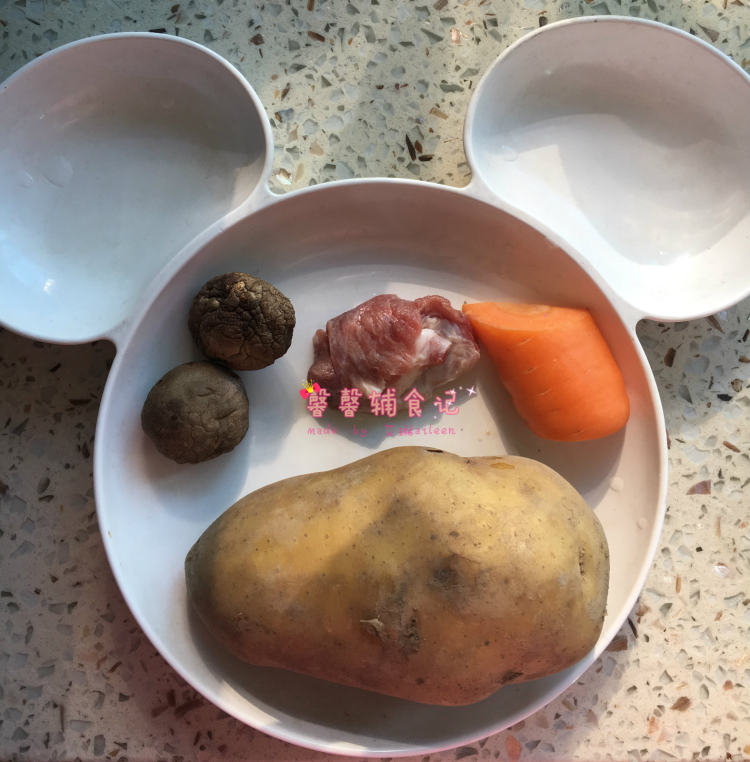 香菇肉末土豆泥