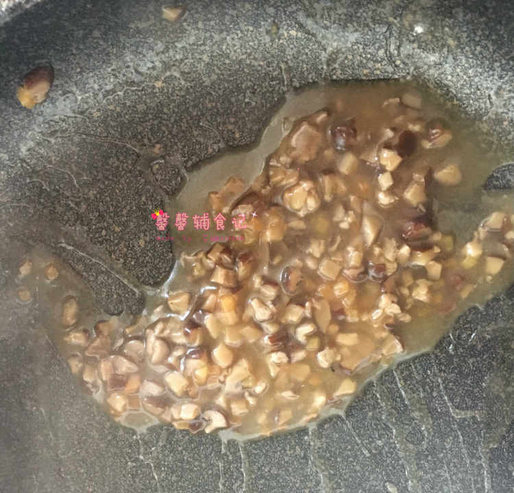 香菇肉末土豆泥