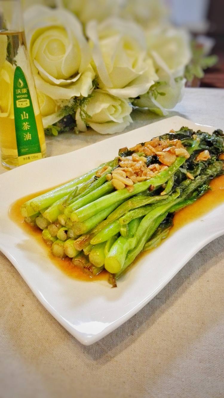 豆酱炒菜心