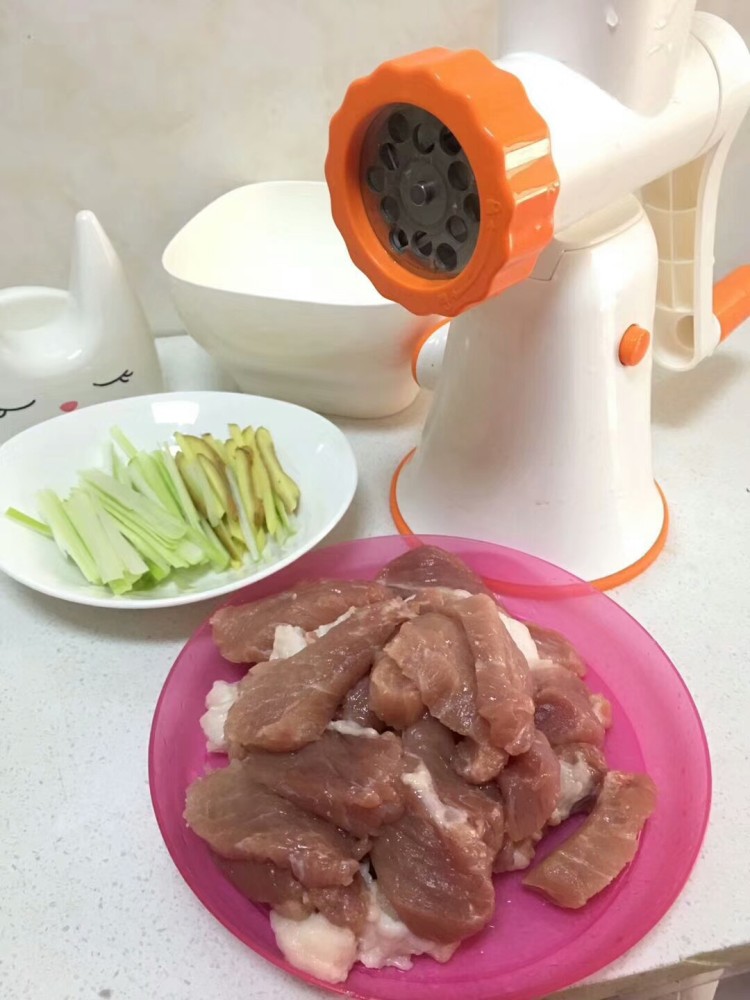 瘦肉小葱包