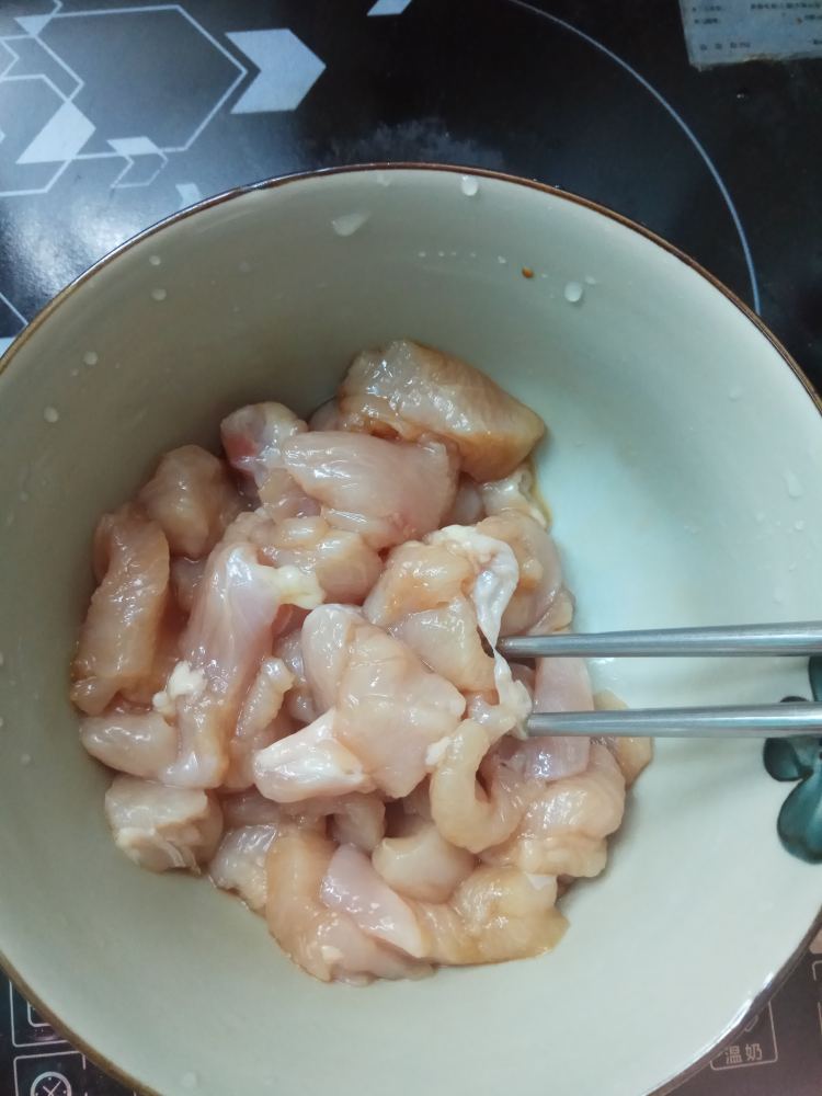 包菜炒鸡胸肉